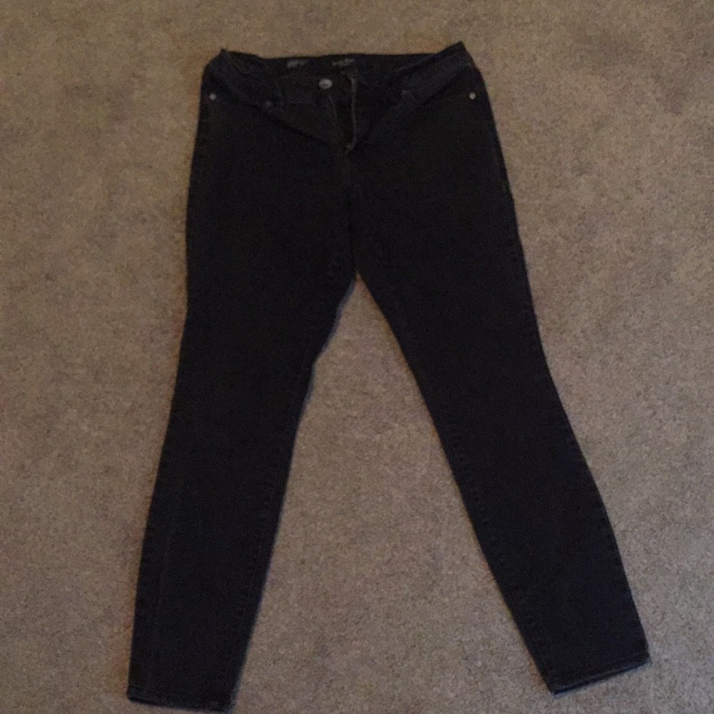 Nine West Black Straight Legged Leans